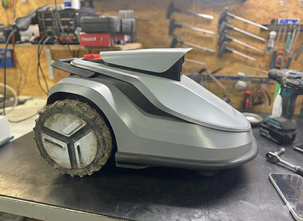 Serwis Robotów koszących